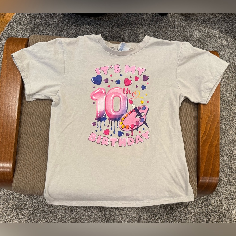 Girls' Gray Graphic 'It's My 10th Birthday' Tee with Artsy Print